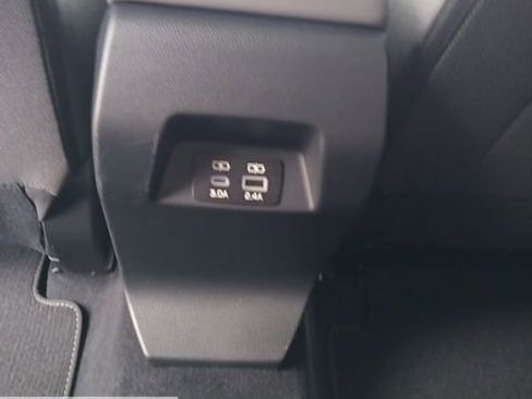 Certified 2025 Subaru Crosstrek 2.0i Premium AWD/4WD image 37
