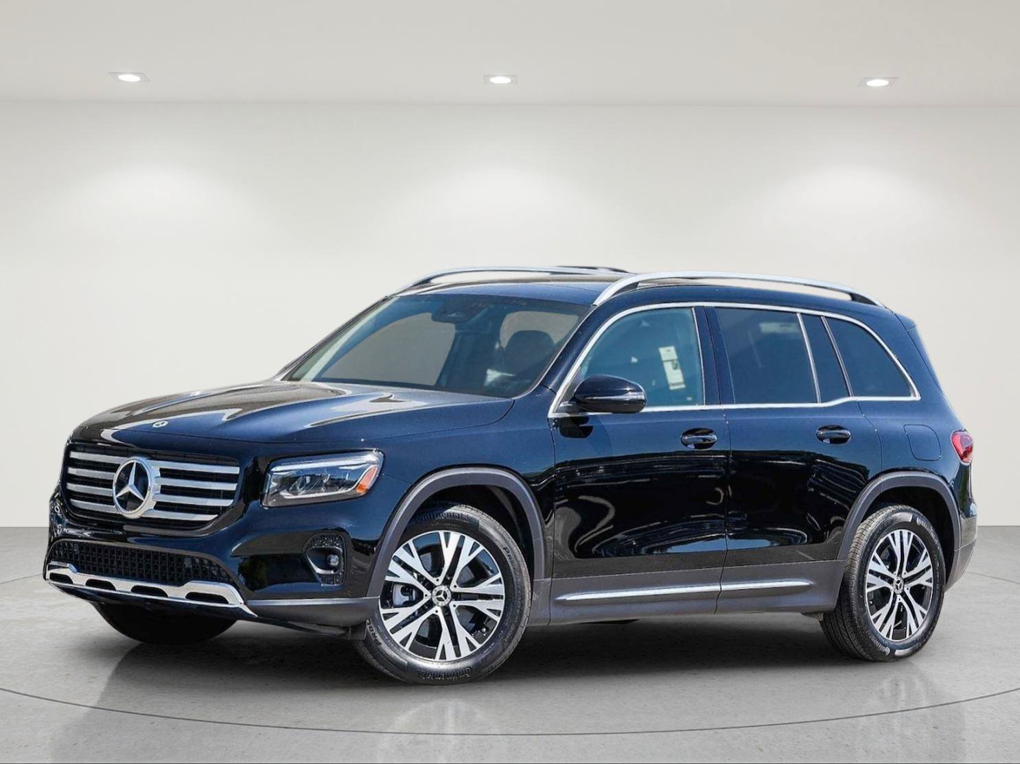 Certified 2026 Mercedes-Benz GLB 250 image 2