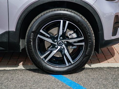 Certified 2026 Volvo XC40 B5 Core w/ Climate Package AWD/4WD image 10