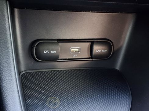 Used 2021 Kia Sportage LX image 19