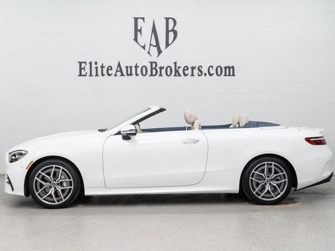 Used 2022 Mercedes-Benz E 450 4MATIC Cabriolet image 2