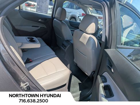Used 2020 Chevrolet Equinox LS FWD image 10