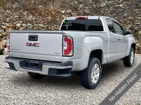 Used 2018 GMC Canyon SLE RWD image 2