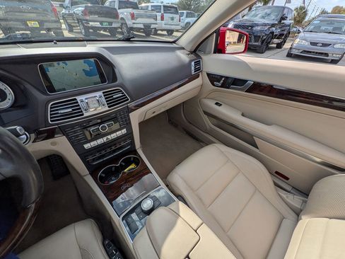 Used 2014 Mercedes-Benz E 350 4MATIC Coupe image 16