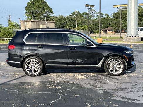 Used 2020 BMW X7 xDrive40i w/ Premium Package AWD/4WD image 10