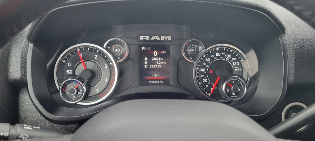 Used 2024 RAM 2500 Big Horn AWD/4WD image 16