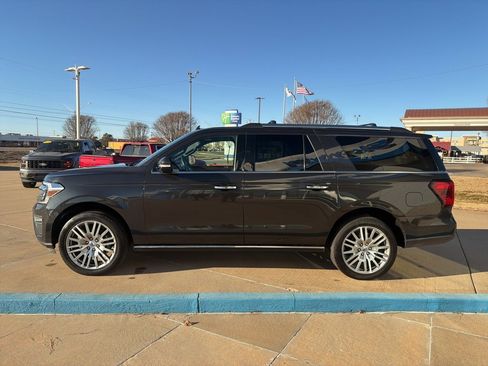 Used 2024 Ford Expedition Max Limited image 6