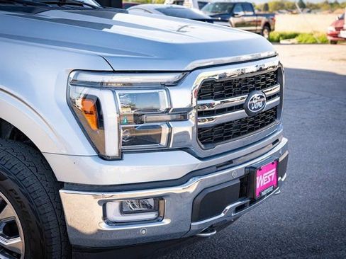 Used 2024 Ford F150 Lariat image 4