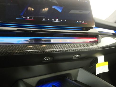 New 2026 BMW M5 image 28