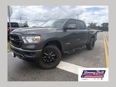 Used 2022 RAM 1500 Big Horn AWD/4WD image 1
