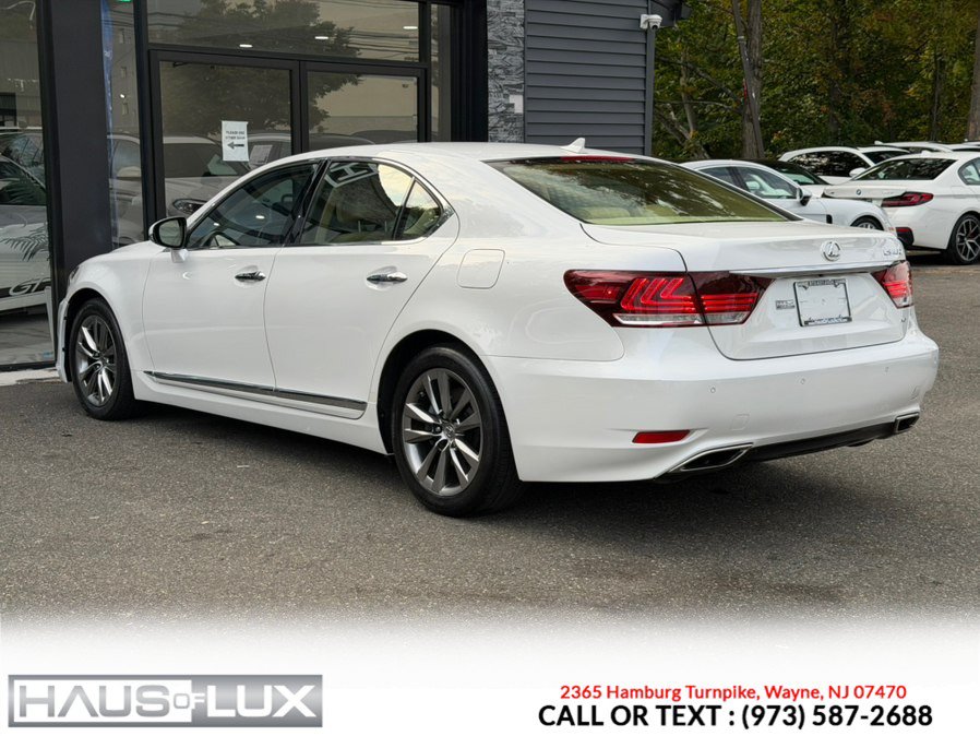 Used 2013 Lexus LS 460 AWD w/ Comfort Pkg image 20