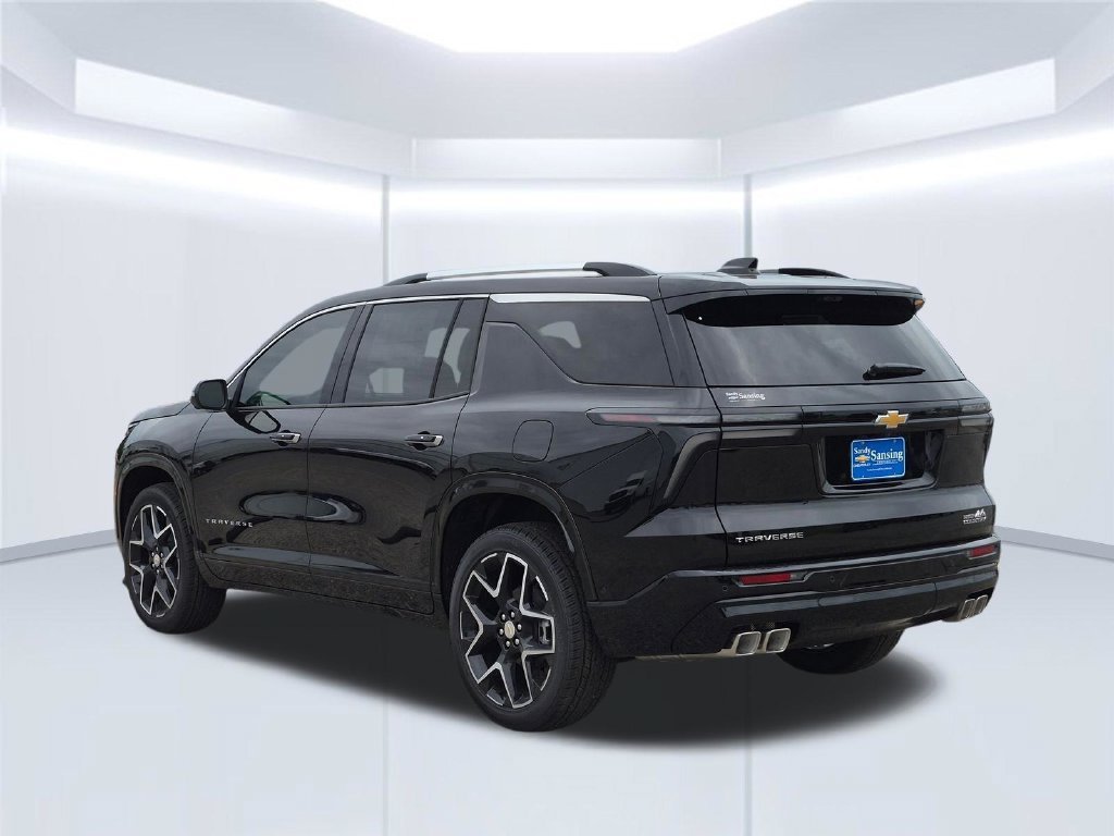 New 2026 Chevrolet Traverse High Country w/ LPO, Floor Liner Package FWD image 4