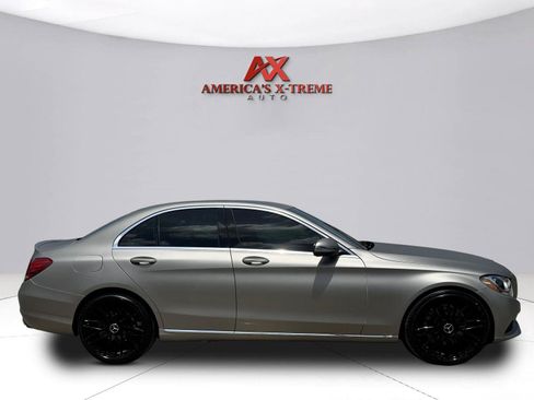 Used 2017 Mercedes-Benz C 300 Sedan image 7
