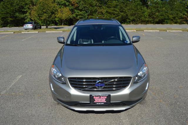 Used 2015 Volvo XC60 T5 Premier w/ Proximity Package FWD image 9