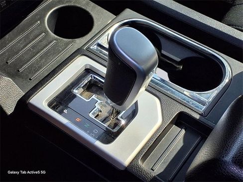 Used 2020 Toyota Tundra SR5 w/ SR5 Upgrade Package image 17