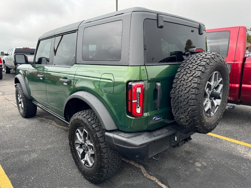 Used 2023 Ford Bronco Badlands AWD/4WD image 9