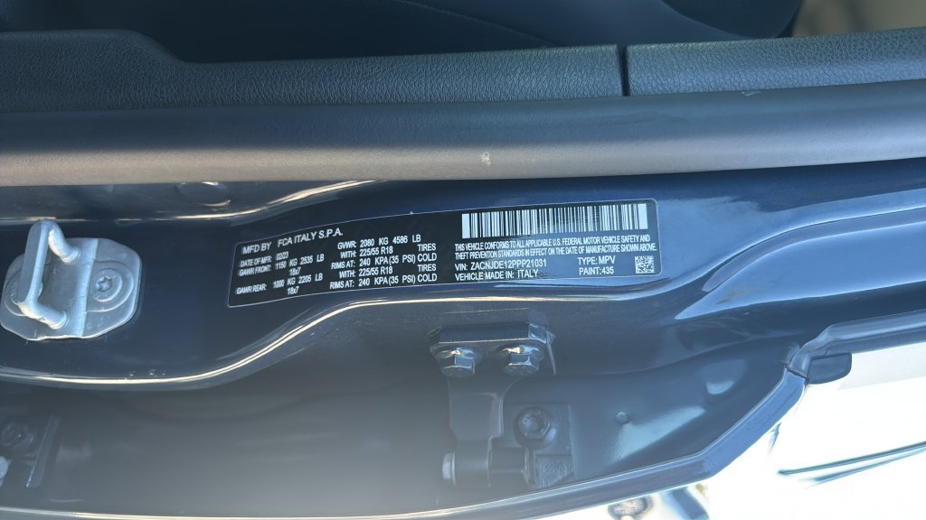 Used 2023 Jeep Renegade Altitude AWD/4WD image 22