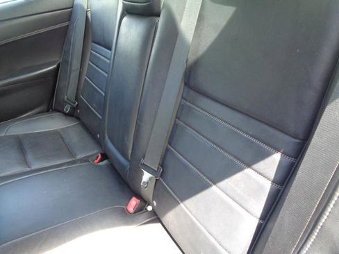 Used 2015 Toyota Camry XLE w/ Moonroof Package FWD image 8