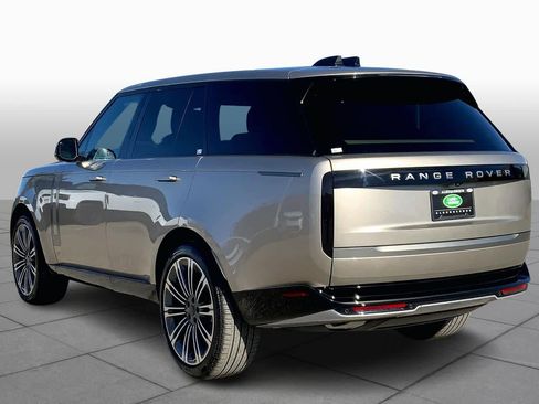 New 2026 Land Rover Range Rover SE image 12