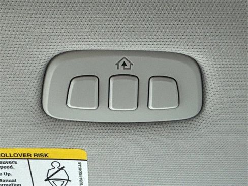 New 2025 Lincoln Navigator L Reserve image 24