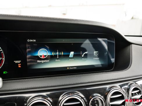Used 2019 Mercedes-Benz S 560 4MATIC Sedan image 24