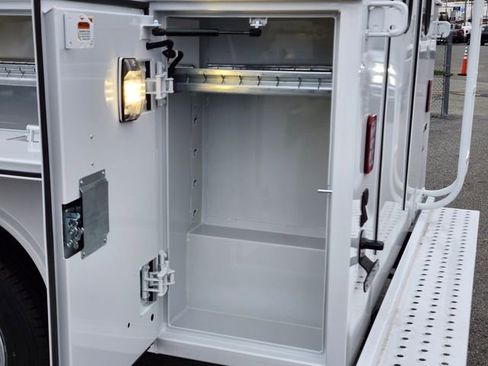 New 2026 Ford E-350 and Econoline 350 Super Duty w/ Power Equipment Group RWD image 25