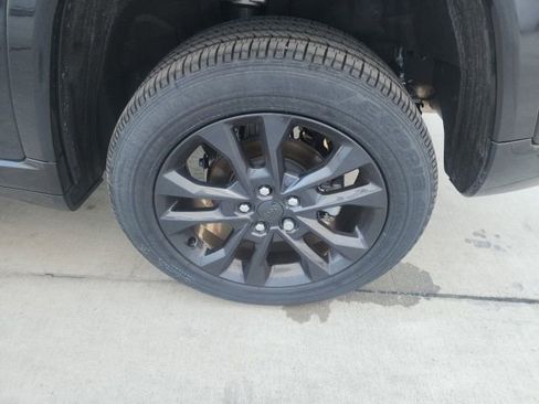 New 2026 Jeep Grand Cherokee Limited image 27