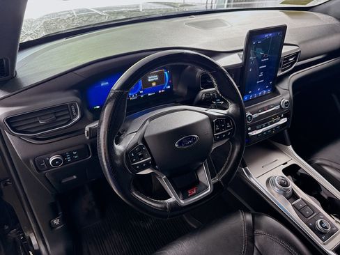 Used 2020 Ford Explorer ST w/ Premium Technology Package AWD/4WD image 23