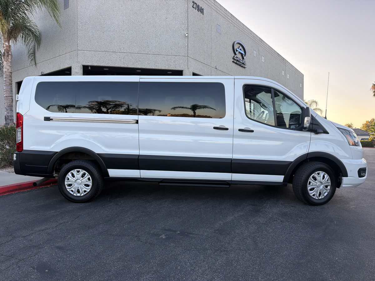 Used 2023 Ford Transit 350 XLT RWD image 17