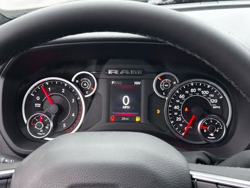 New 2026 RAM 2500 Big Horn AWD/4WD image 14