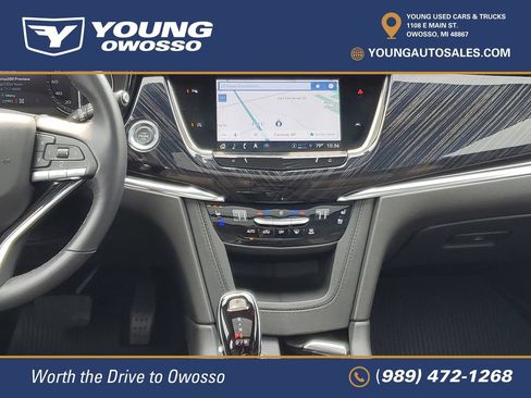 Used 2025 Cadillac XT6 Premium Luxury w/ LPO, Floor Liner Package AWD/4WD image 27