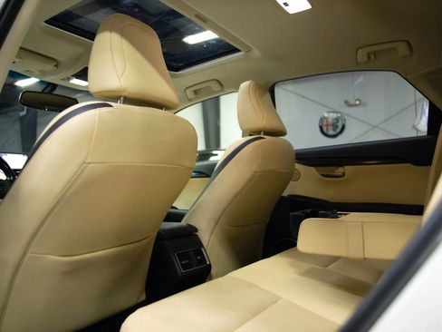 Used 2017 Lexus NX 200t FWD w/ Premium Package image 31