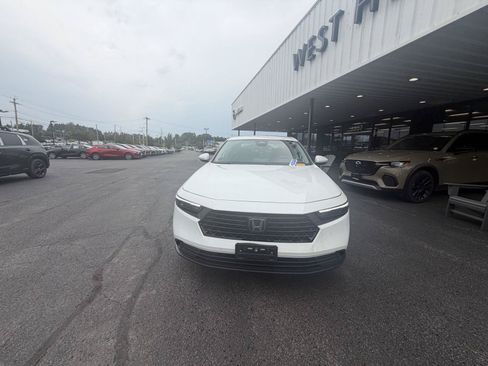 Used 2024 Honda Accord LX image 4