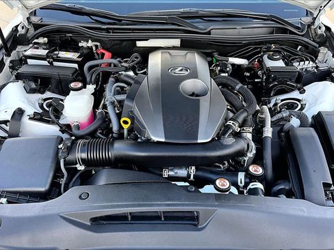 Used 2023 Lexus IS 300 w/ Comfort Package image 31