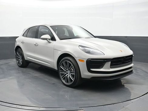 New 2026 Porsche Macan AWD/4WD image 24