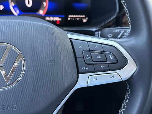 Used 2023 Volkswagen Taos S image 18