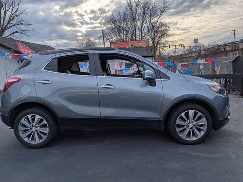 Used 2019 Buick Encore Preferred AWD/4WD image 4