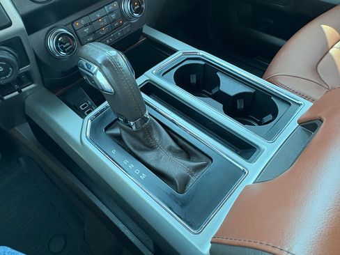 Used 2019 Ford F150 King Ranch w/ Equipment Group 601A Luxury AWD/4WD image 25