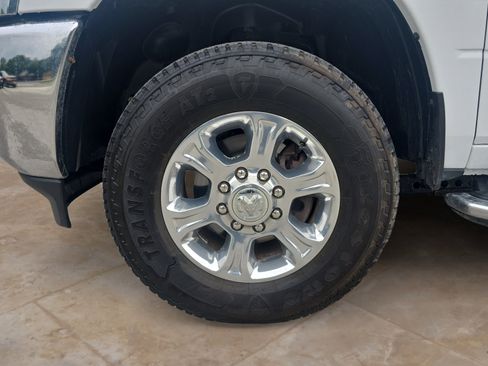Used 2023 RAM 2500 Big Horn w/ Level 1 Equipment Group AWD/4WD image 26