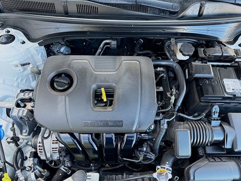 Used 2021 Kia Forte LXS image 32