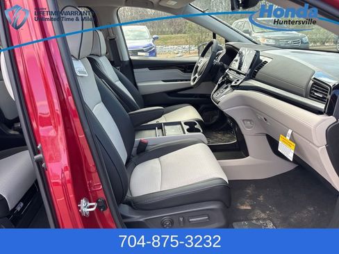 New 2026 Honda Odyssey Elite image 22