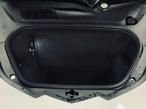 Used 2025 Chevrolet Corvette Stingray Premium Cpe w/ Z51 Performance Package image 4