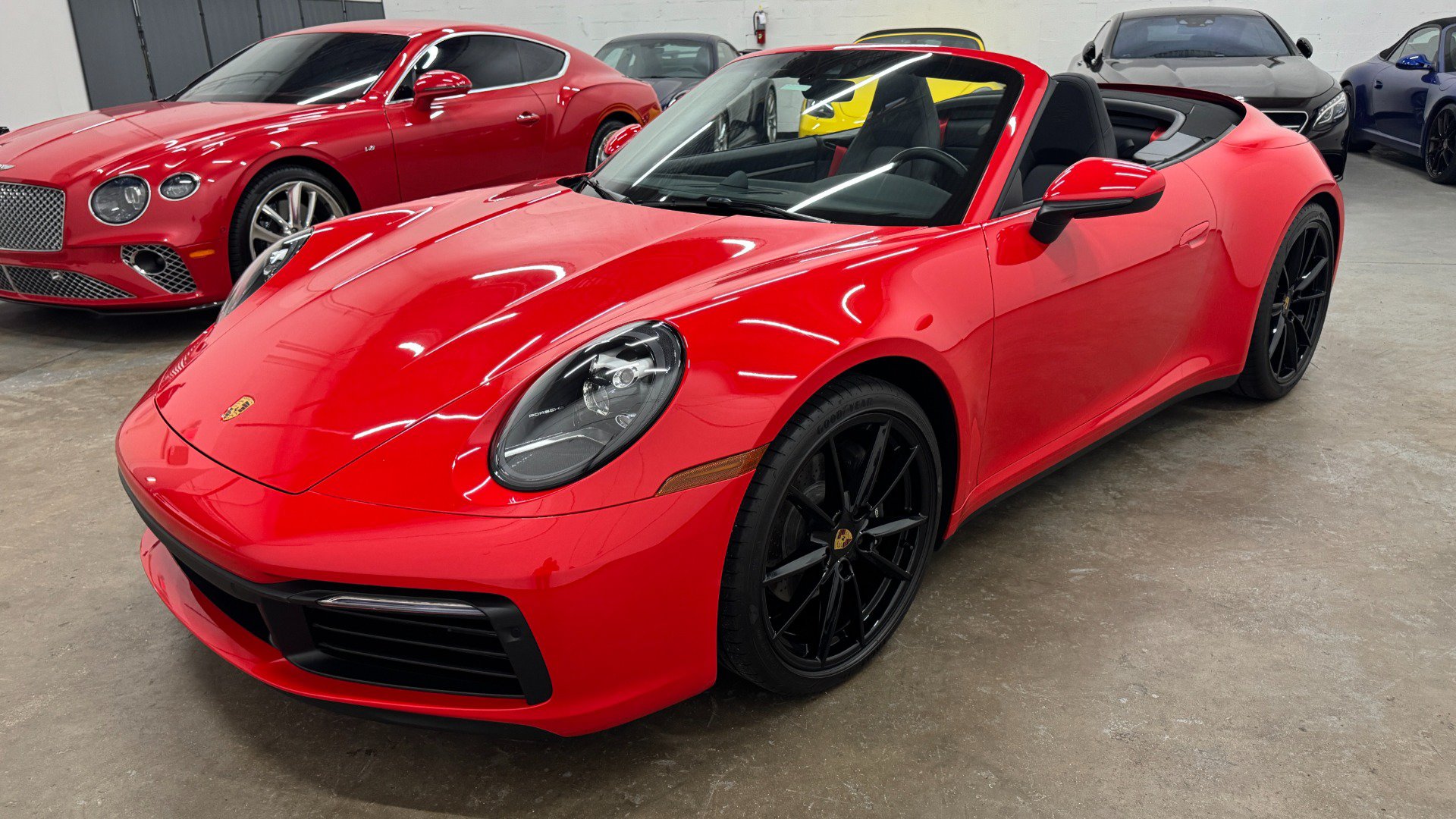 Used 2022 Porsche 911 Carrera RWD image 39