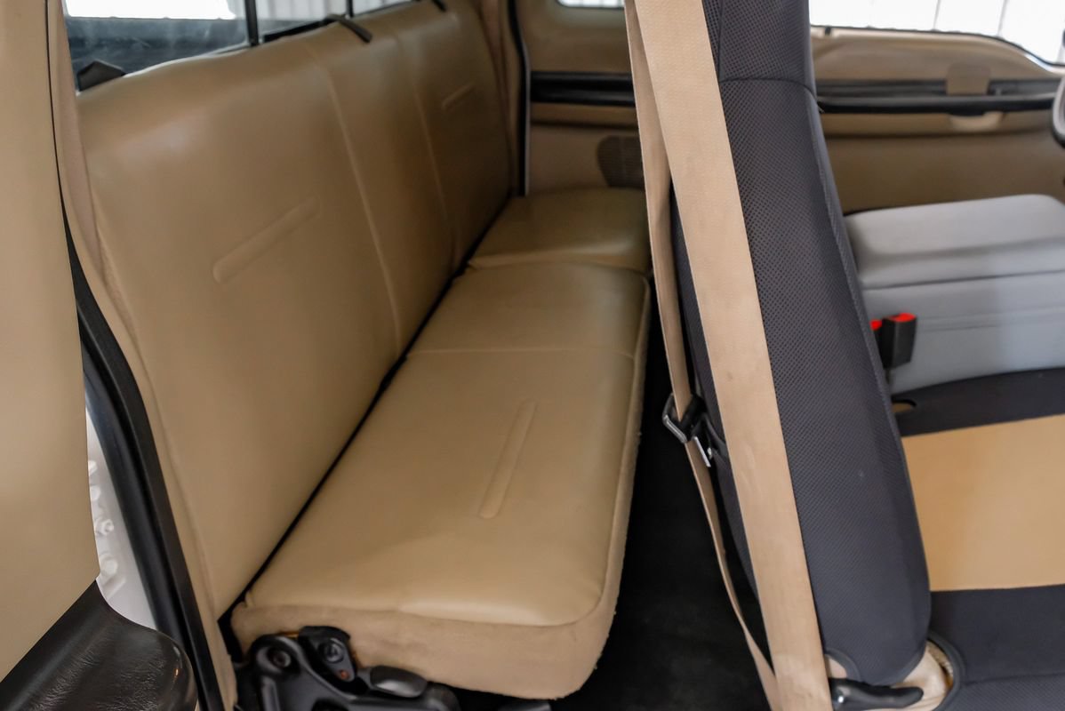 Used 2005 Ford F250 XL AWD/4WD image 31