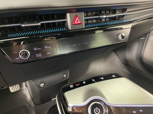 Certified 2023 Kia EV6 GT-Line AWD/4WD image 8