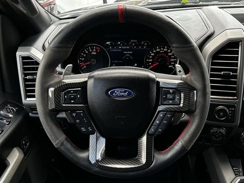 Used 2017 Ford F150 Raptor w/ Equipment Group 802A Luxury AWD/4WD image 14