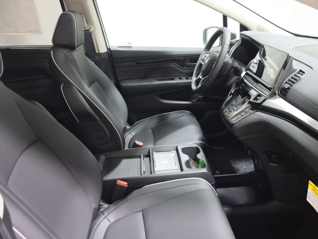 New 2027 Honda Odyssey Touring image 16