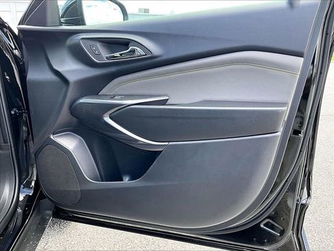 New 2026 Chevrolet Trax ACTIV w/ Driver Confidence Package FWD image 29