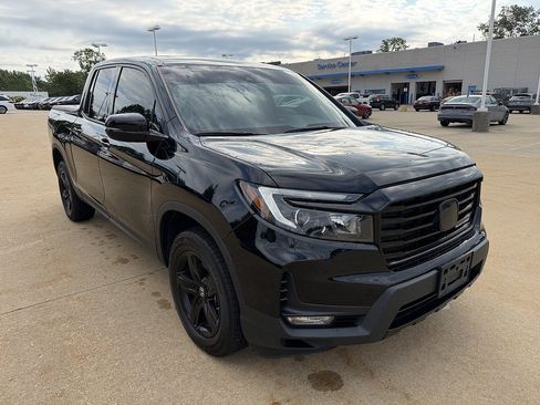 Used 2023 Honda Ridgeline Black Edition image 2