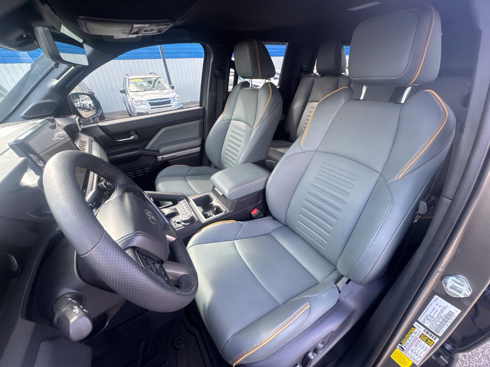 Used 2025 Toyota Tacoma 4x4 Double Cab Hybrid image 19